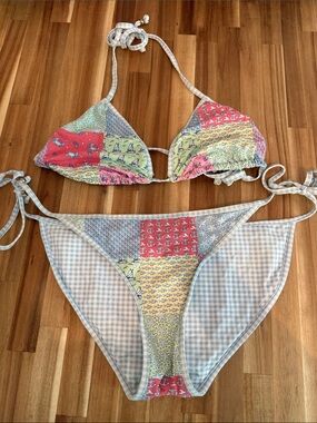 Vineyard Vines Patchwork Triangle Bikini Top in Pink, Light Green & Light Blue